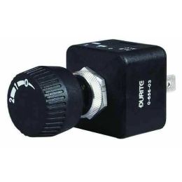 Splashproof Rotary On/On/Off Switch - 15A at 12V